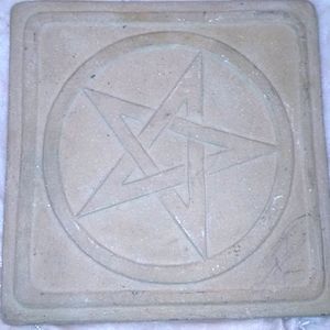 Natural wiccan trivet